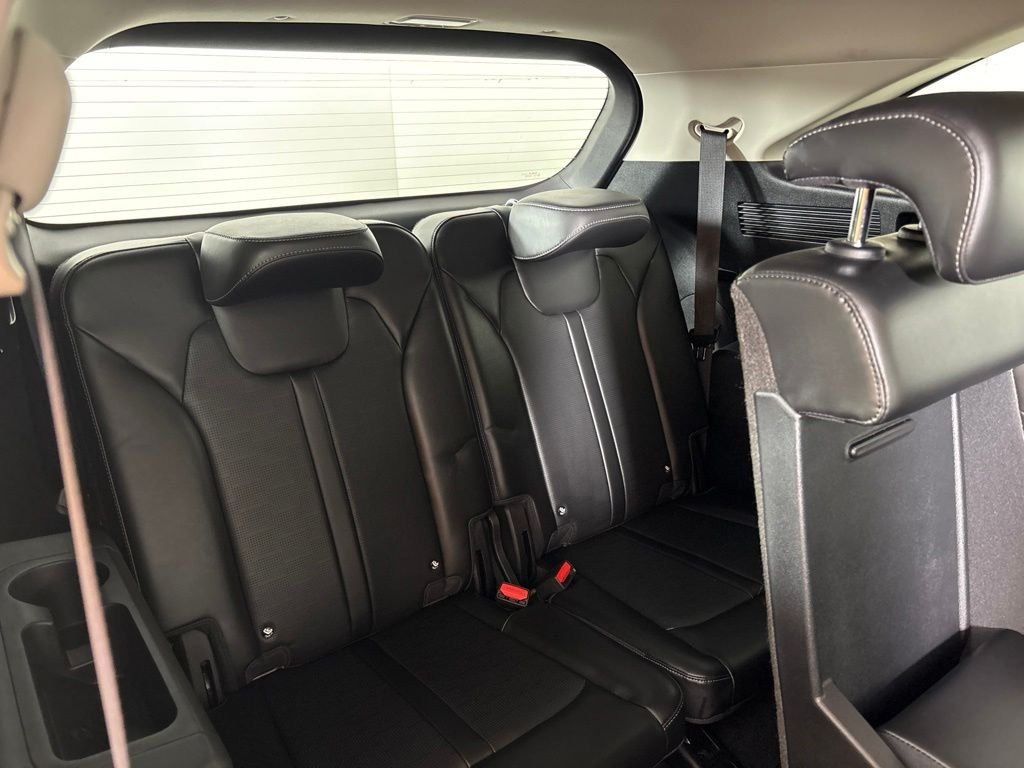 Used 2024 Gray Kia S image 20