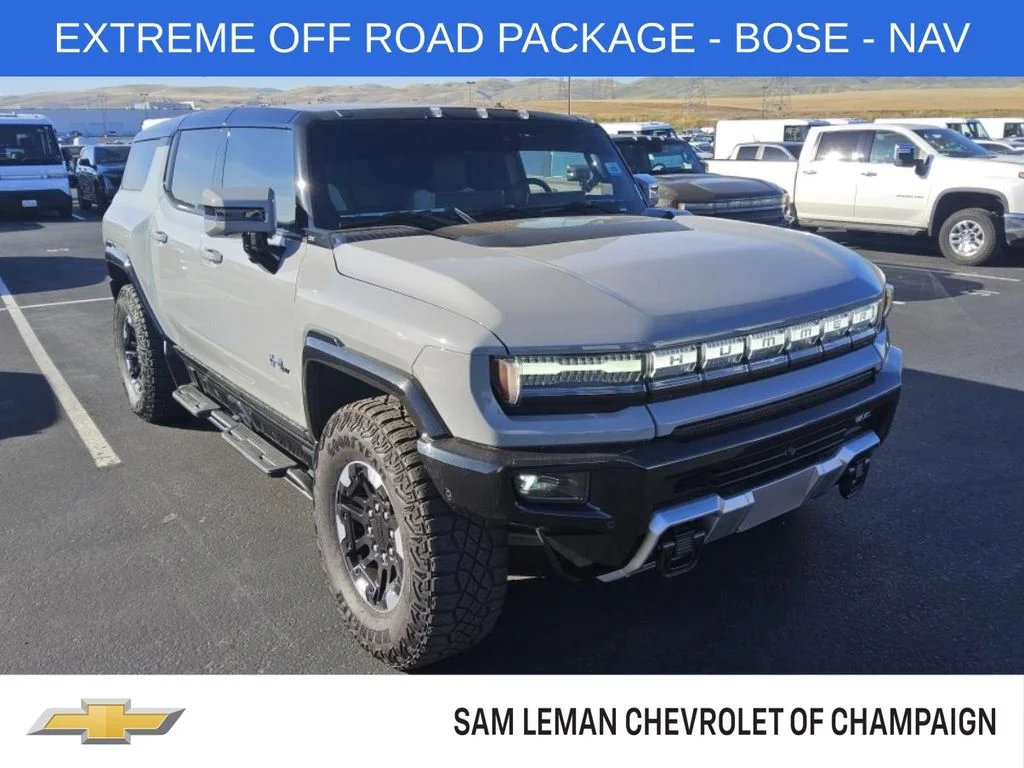 2024 GMC Hummer EV 2X SUV's photo