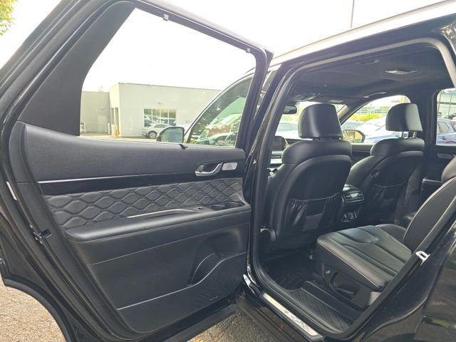 Used 2020 Becketts Black Hyundai Limited image 16