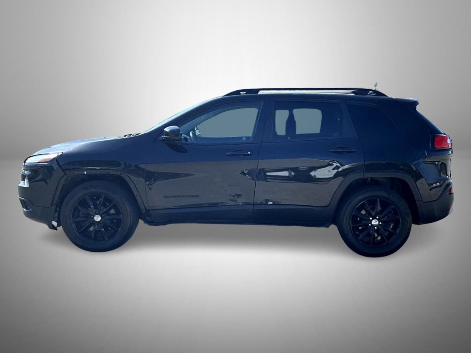 Used 2014 Black Jeep Latitude image 8