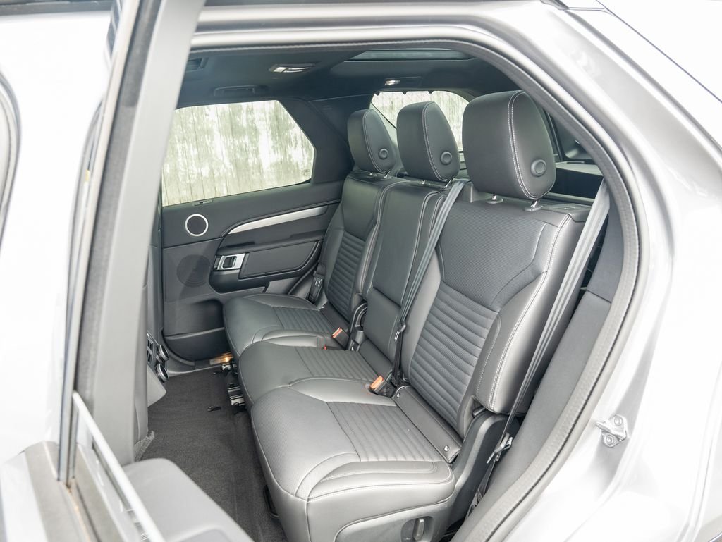 Used 2025 Gray Land Rover Dynamic SE image 35