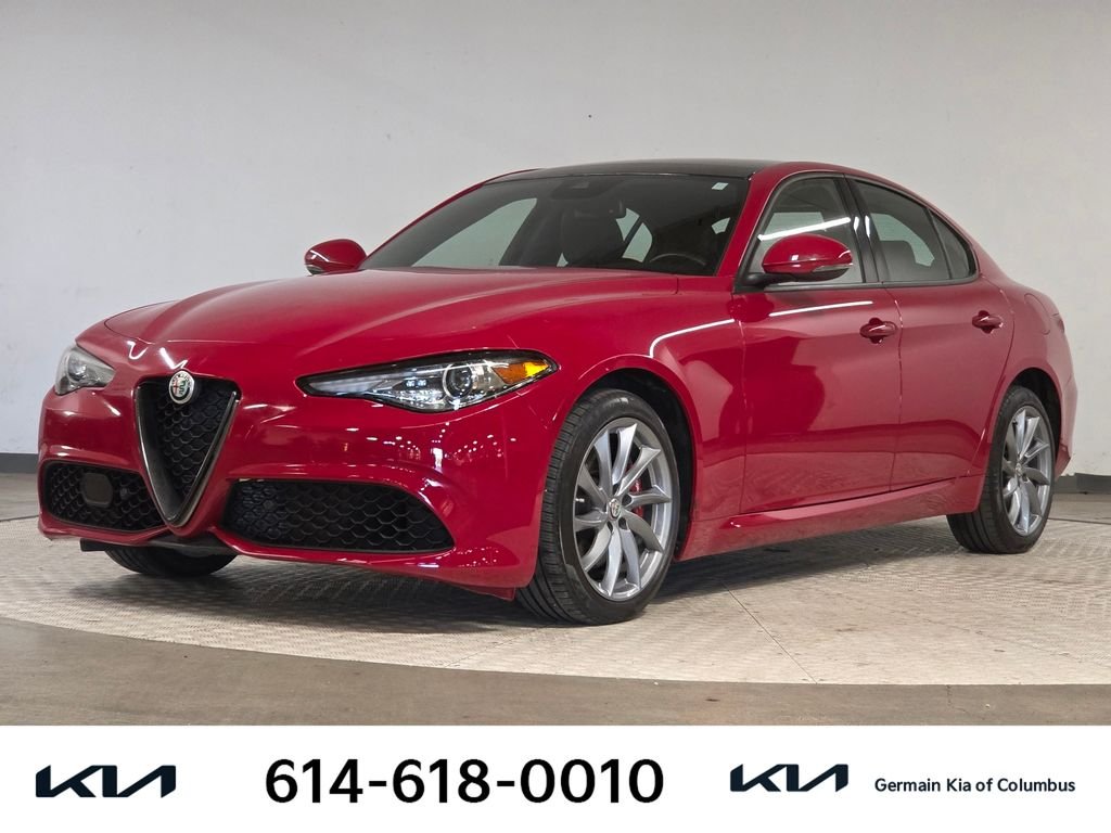 2022 Alfa Romeo Giulia 2.0 Auto AWD's photo
