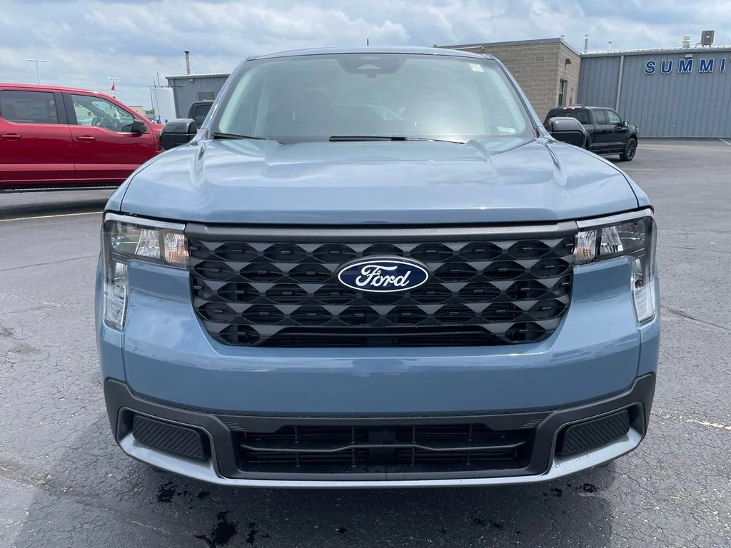 New 2026 Azure Gray Metallic Tri-Coat Ford XLT image 27