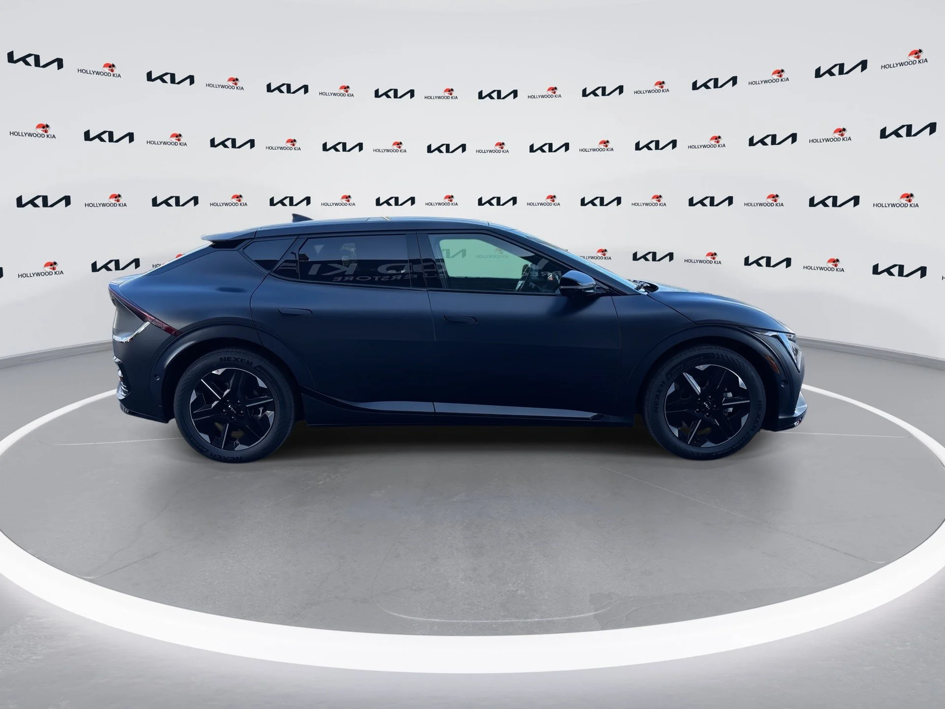 New 2026 Panthera Metal Matte Kia GT-LINE image 9