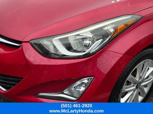 Used 2016 Red Hyundai SE image 10
