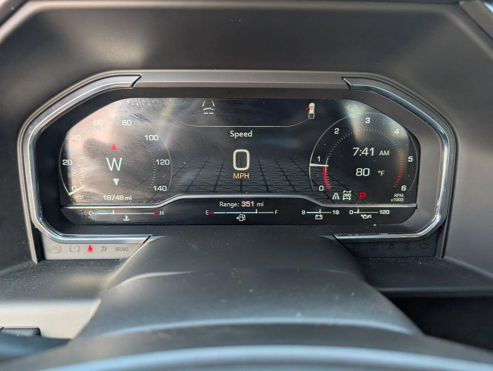 Used 2025 Sterling Metallic GMC AT4 image 26
