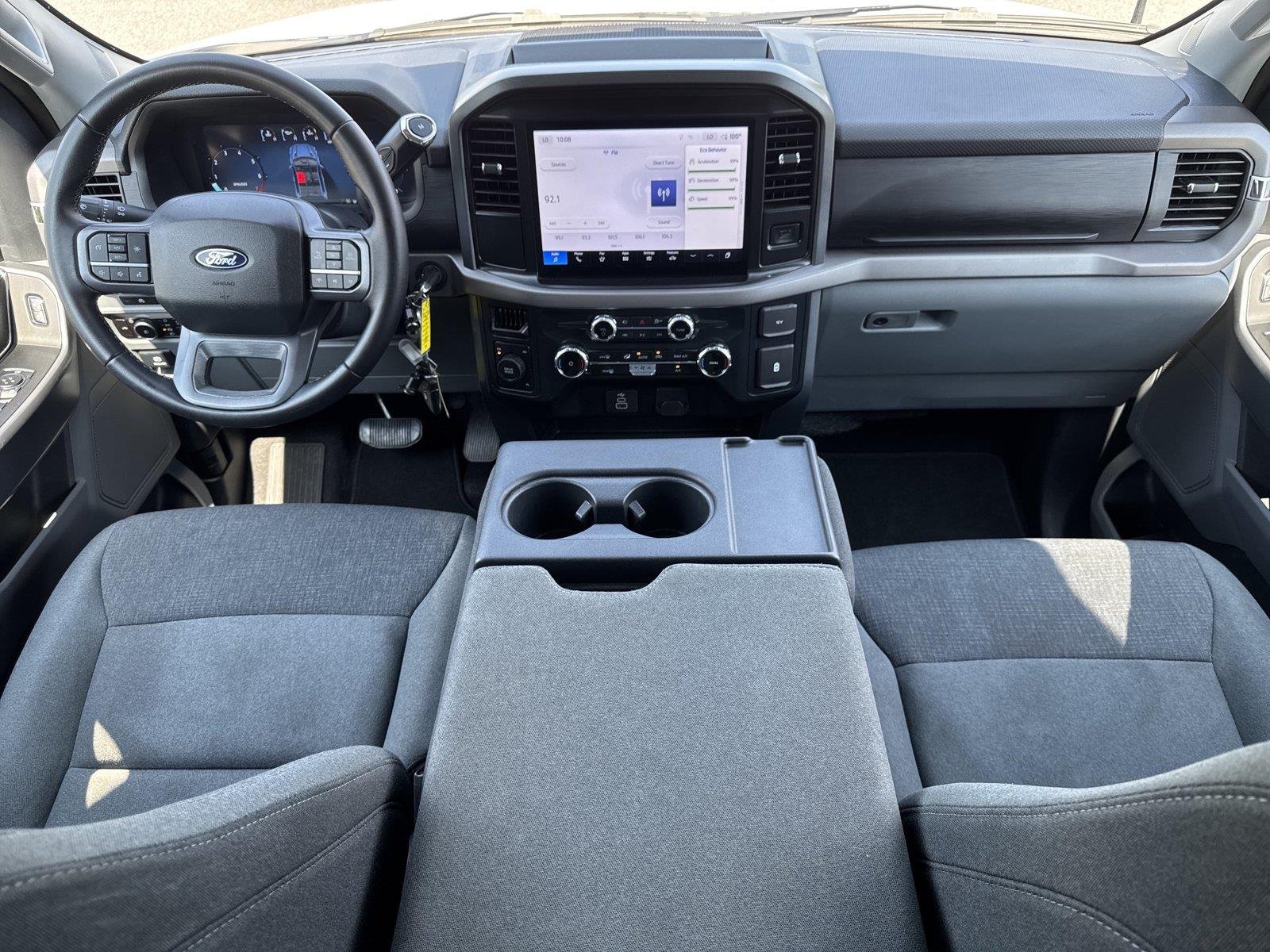 Used 2025 Oxford White Ford XLT image 12