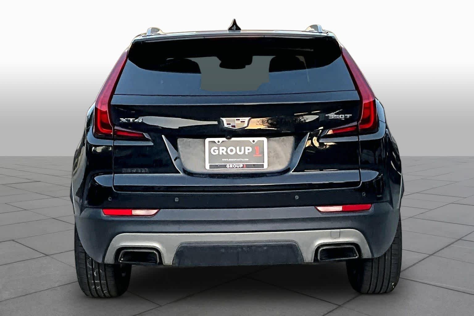 Used 2020 Stellar Black Metallic Cadillac FWD Premium Luxury image 5