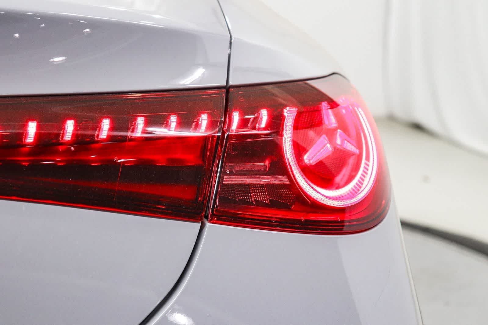 New 2027 MANUFAKTUR Alpine Grey Mercedes-Benz CLA 220 Hybrid image 11