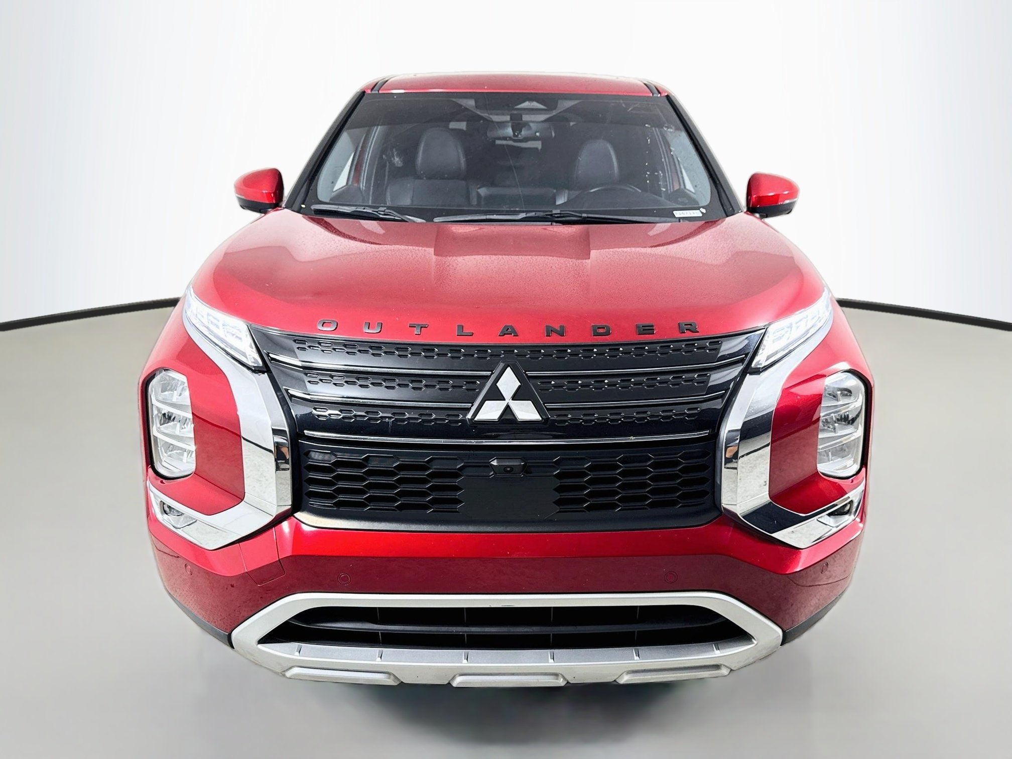 Used 2023 Red Diamond Mitsubishi SE image 2