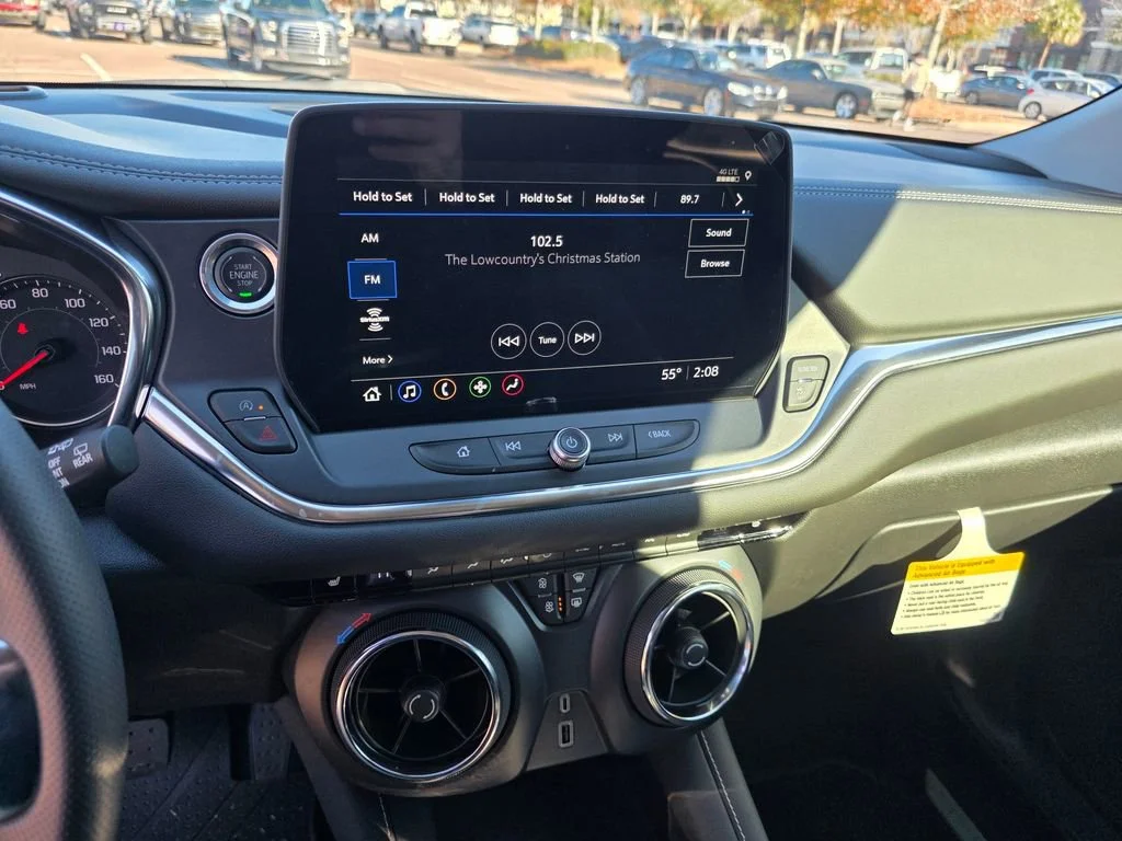 2025 Chevrolet Blazer 2LT - Photo 14