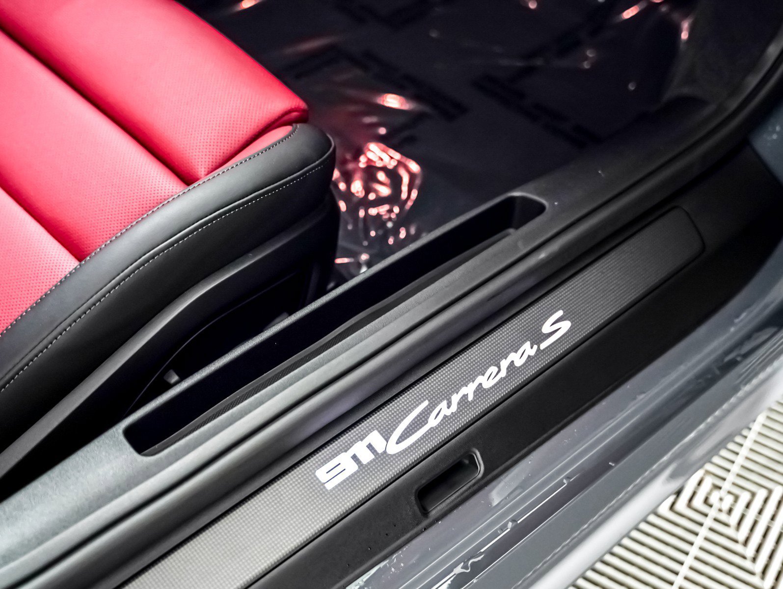 New 2026 SLATE GREY Porsche Carrera S Coupe image 28