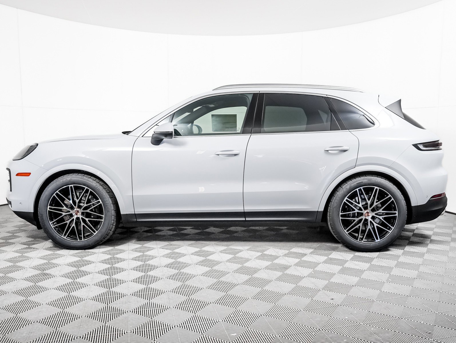 New 2026 CARRARA WHITE Porsche  image 2