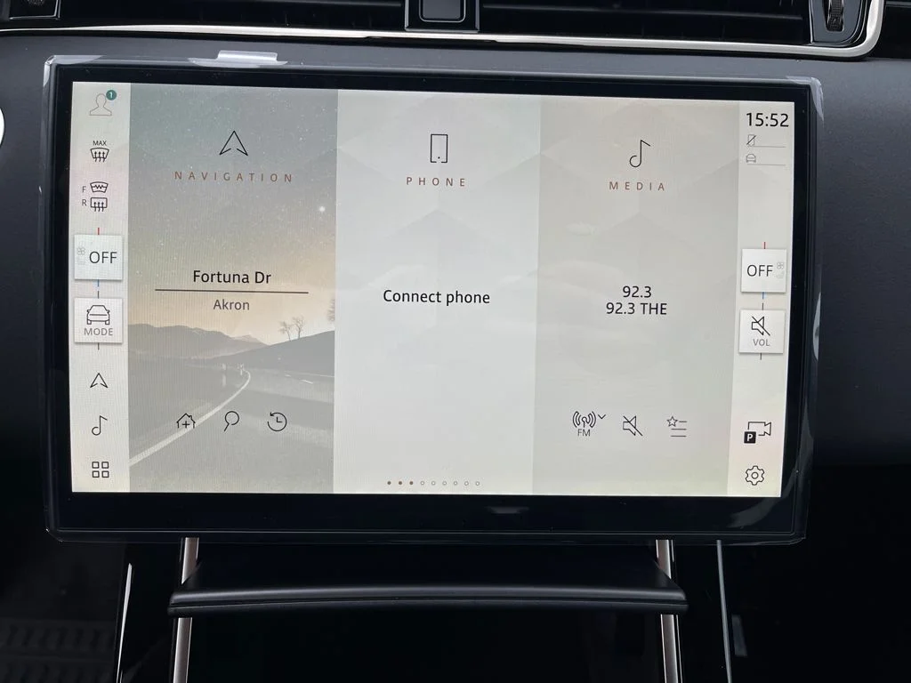 New 2026 Fuji White Land Rover S image 16
