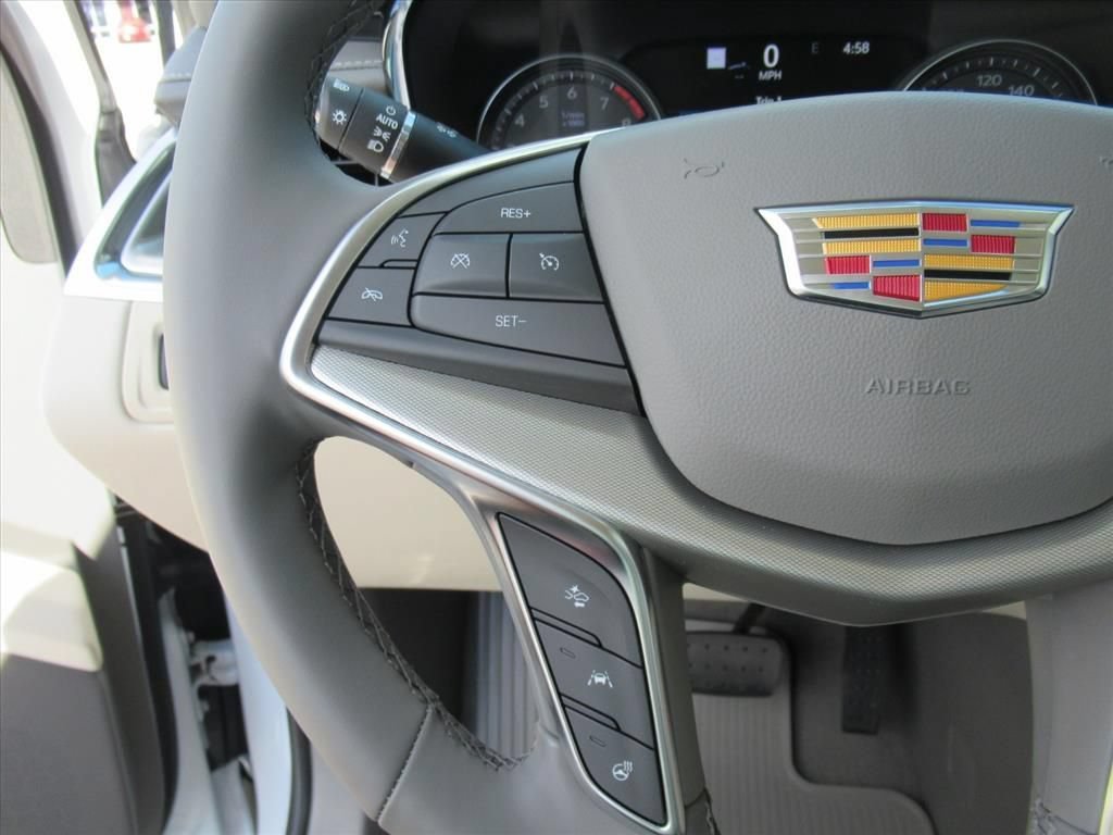 New 2026 Crystal White Tricoat Cadillac Premium Luxury image 25