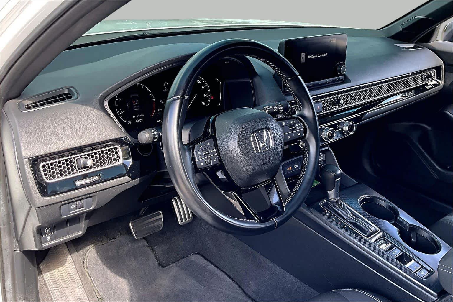 Used 2022 Platinum White Pearl Honda Sport image 17