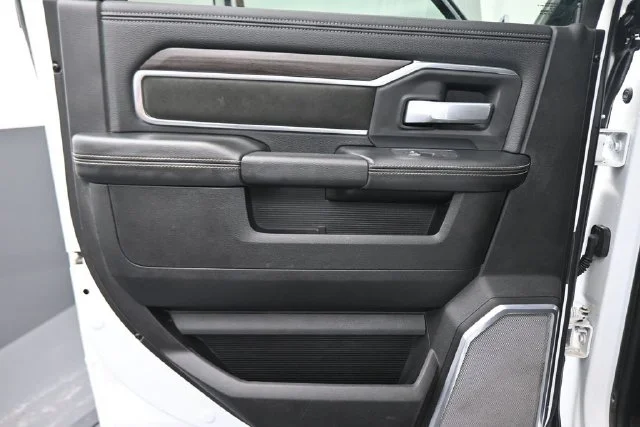 Used 2025 White Ram Laramie image 25