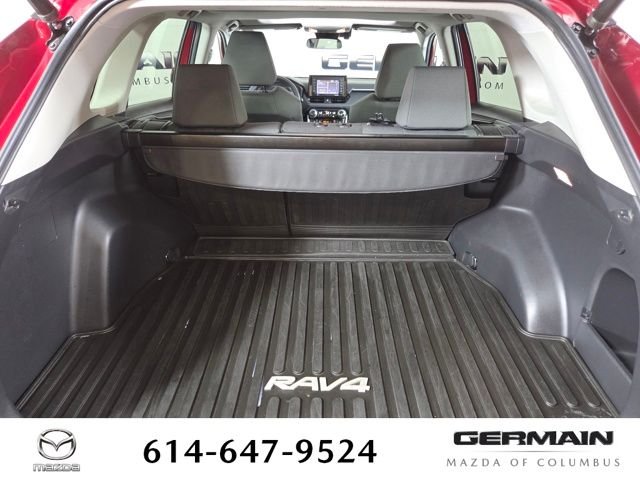 Used 2020 Red Toyota XLE image 23