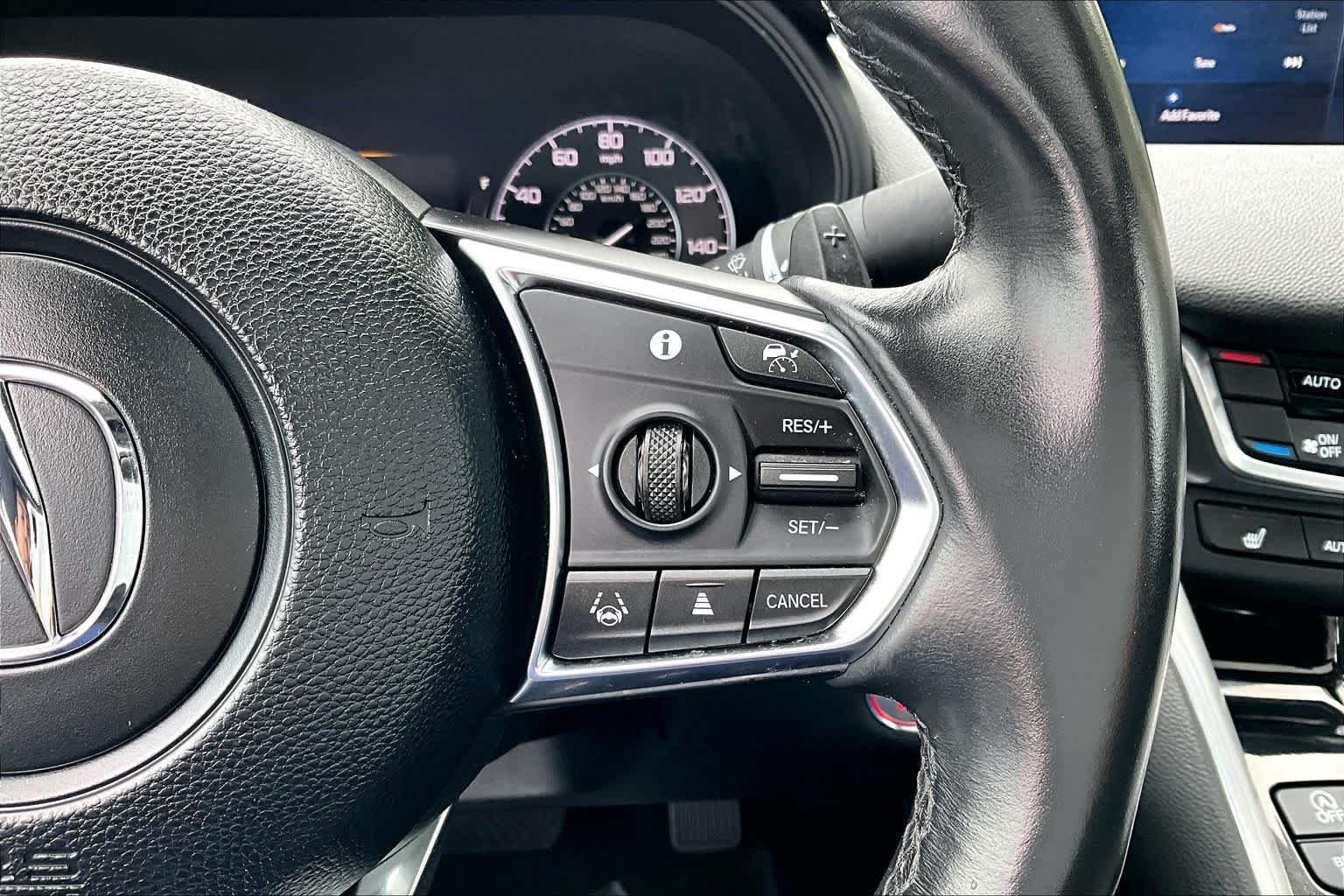 Used 2023 Lunar Silver Metallic Acura  image 25