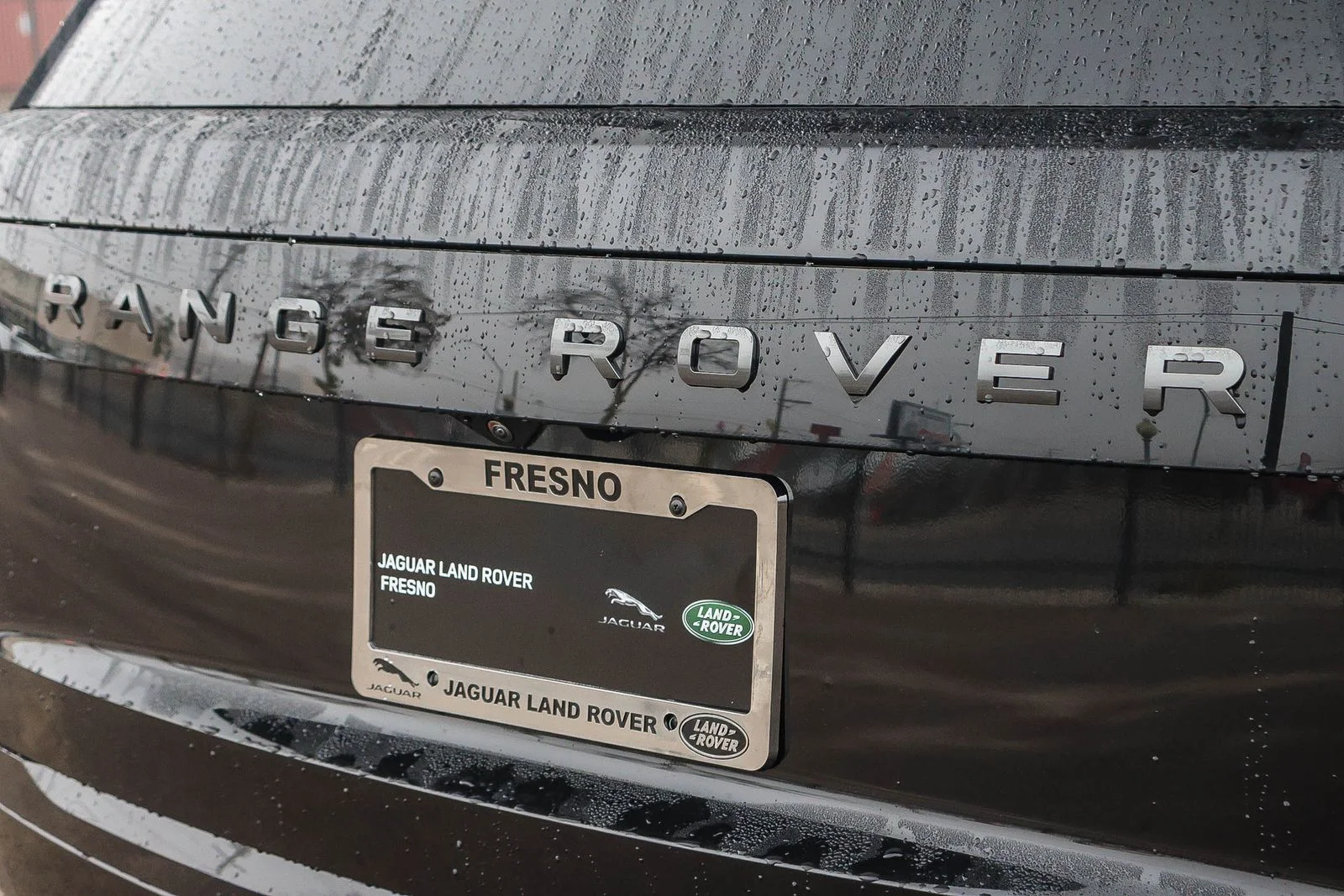2025 Land Rover Range Rover SE - Photo 12