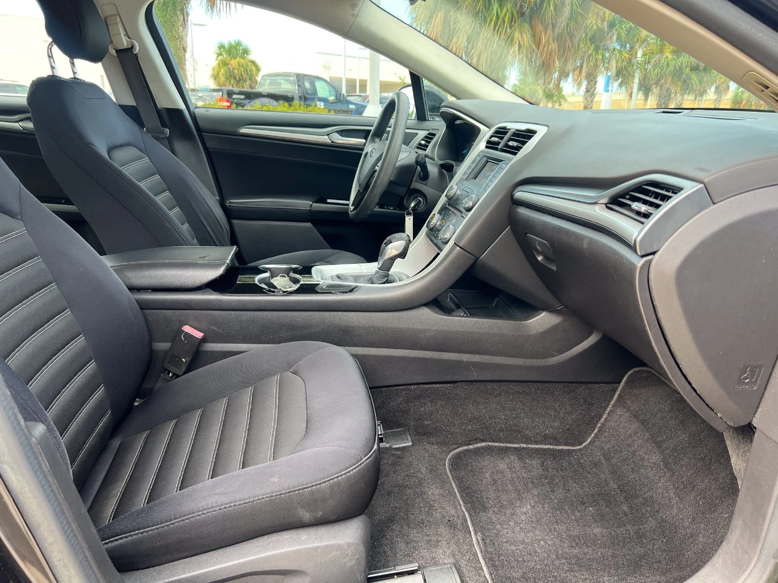 Used 2014 Black Ford SE image 19