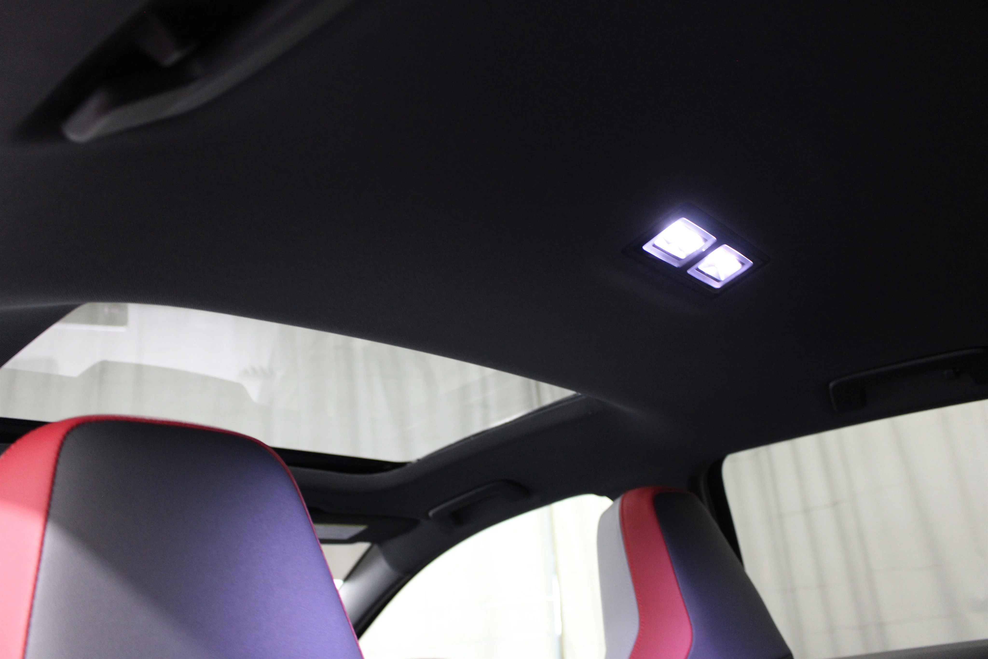 2025 Volkswagen Golf GTI SE - Photo 25