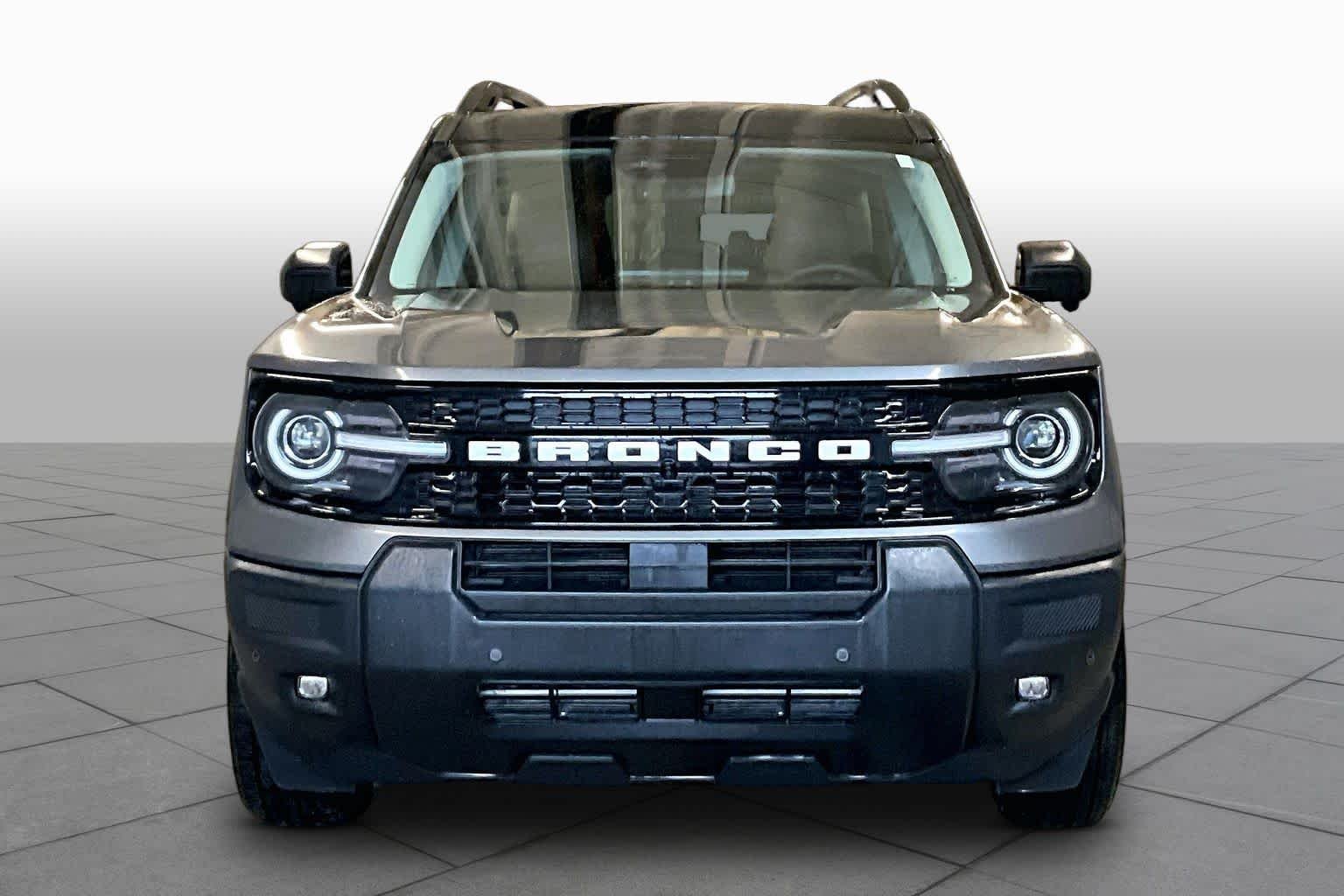 Used 2025 Carbonized Gray Ford Outer Banks image 3