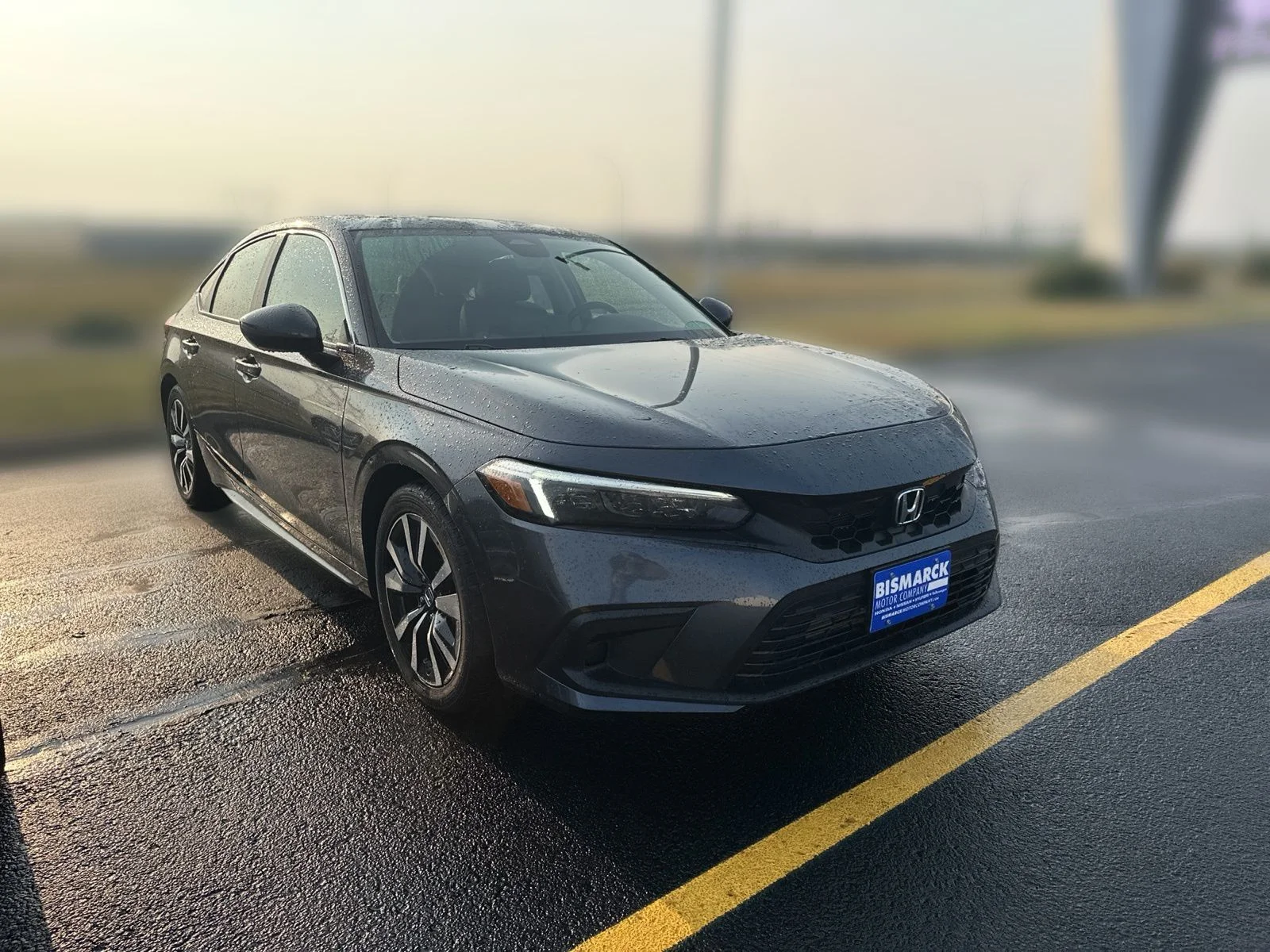 Used 2022 Gray Honda EX-L image 2