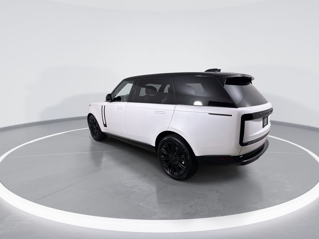 New 2026 OSTUNI PRL WHT Land Rover SE LWB image 6