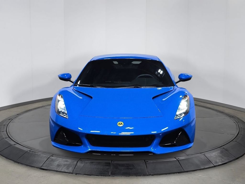 Used 2024  Lotus V6 image 10