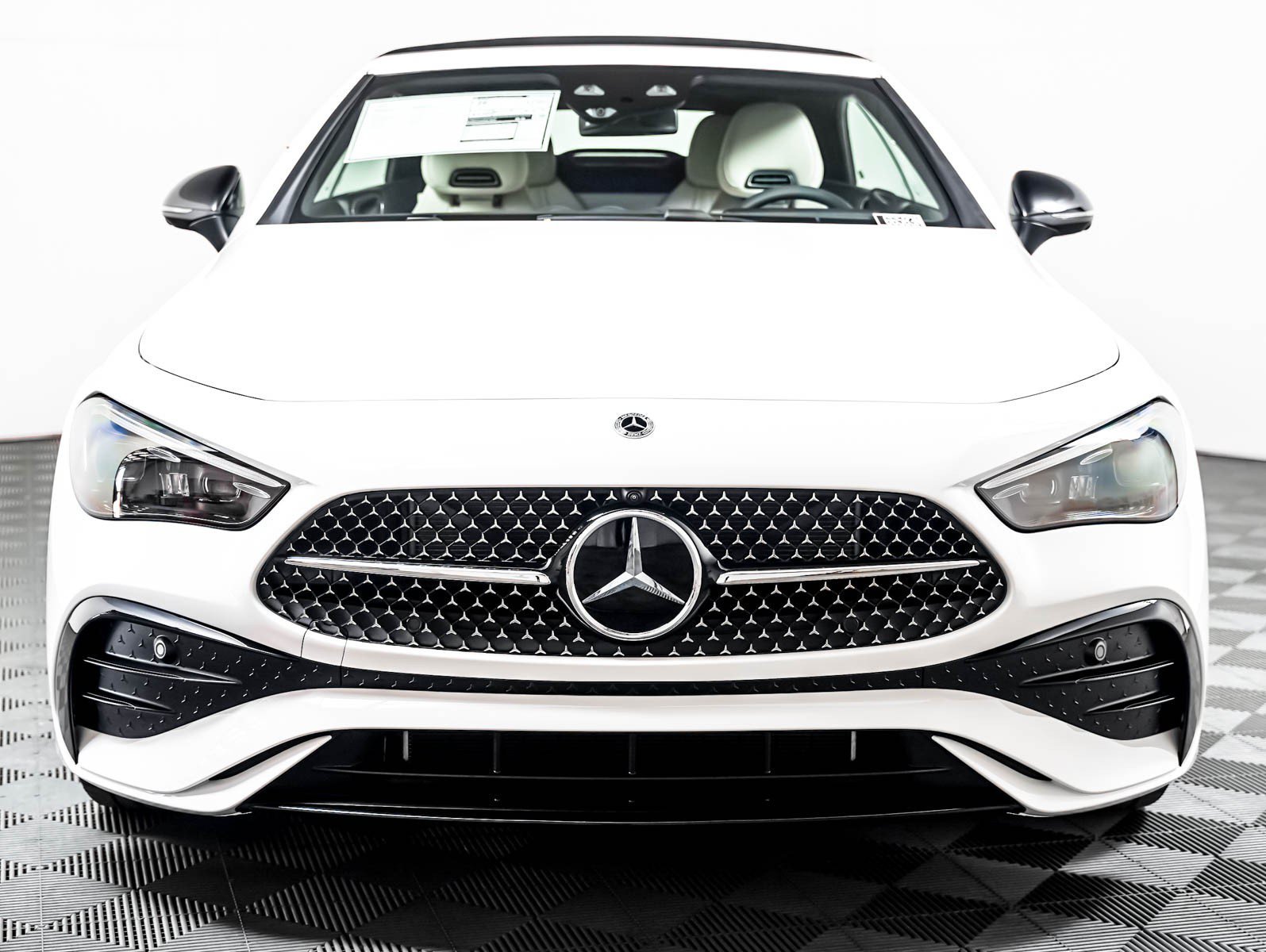 New 2026 Polar White Mercedes-Benz CLE 450 image 6