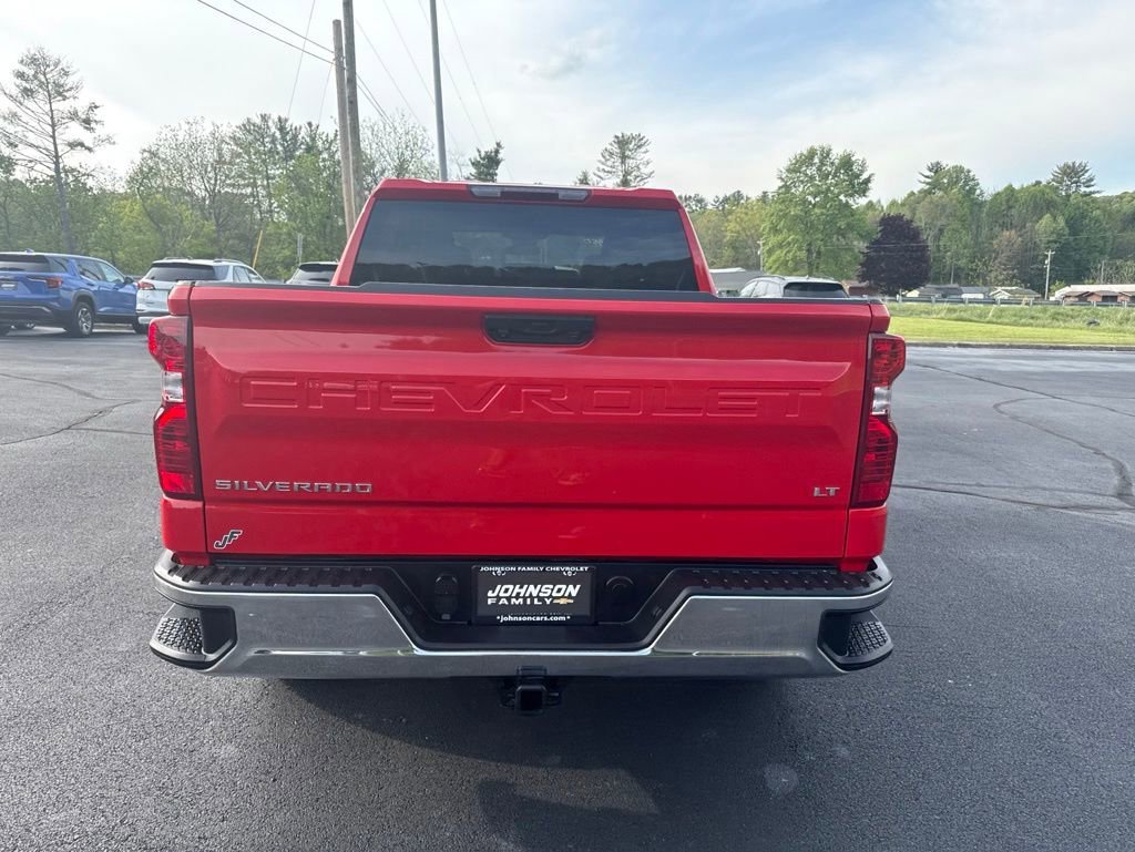 Used 2025 Red Hot Chevrolet LT image 9