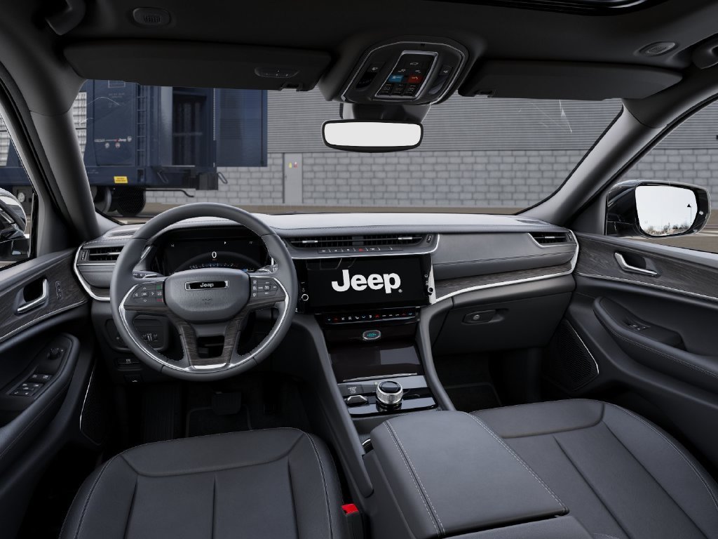New 2026 Bright White Clear-Coat Exterior Paint Jeep Limited image 14