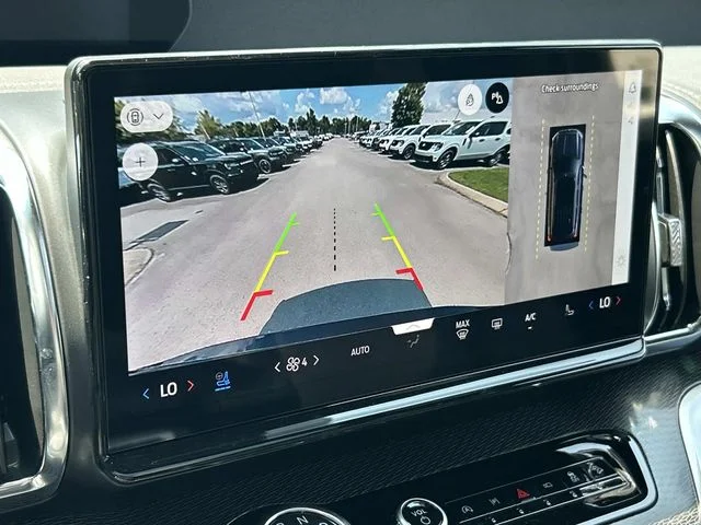 New 2027 Black Ford Platinum image 38