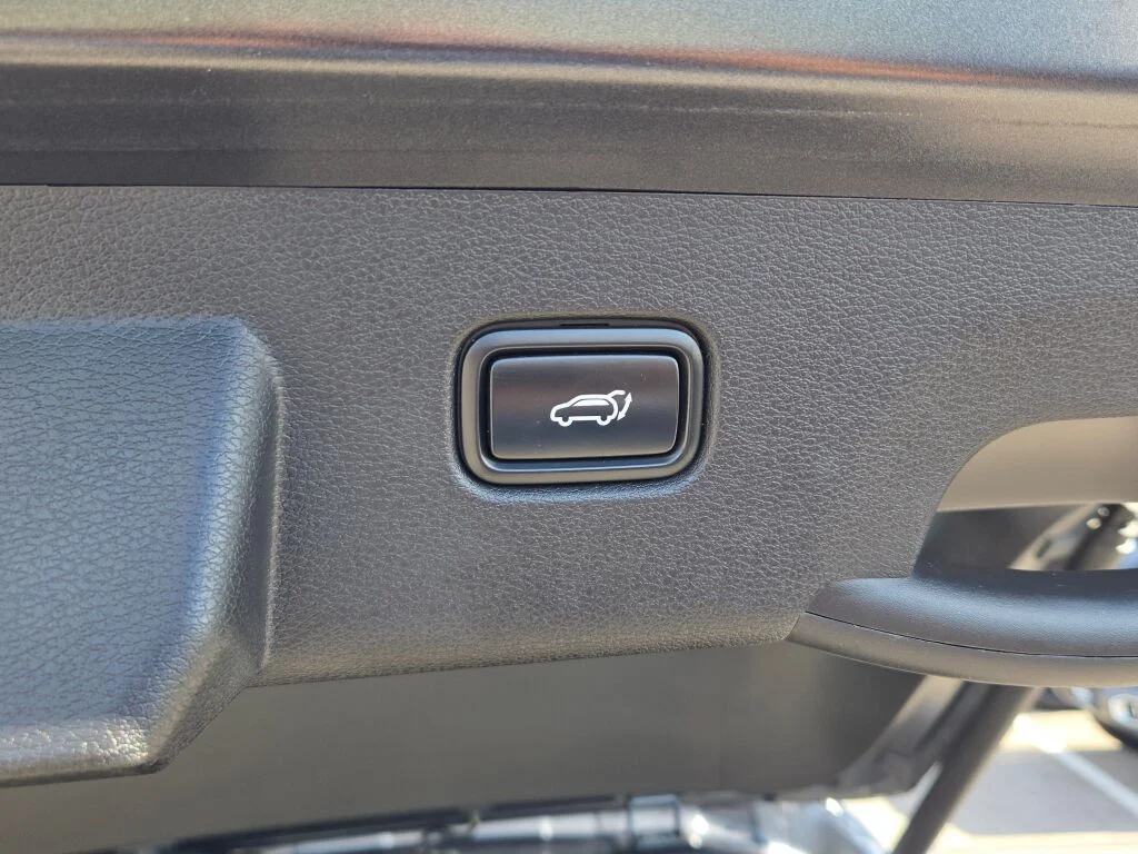 Used 2024 Gray Kia X-Line image 18
