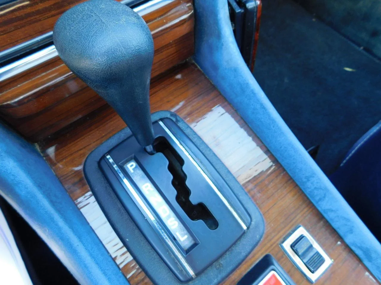 Used 1980 White Mercedes-Benz Convertible image 26
