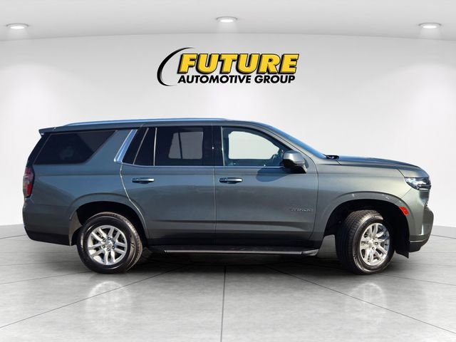 Used 2023 Green Chevrolet LT image 3