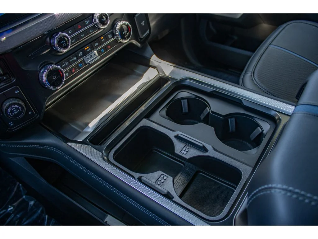 New 2026 Carbonized Gray Metallic Ford Platinum image 59