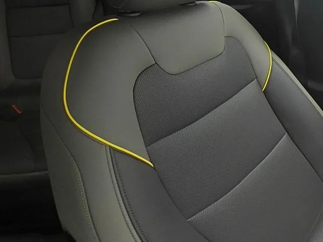 Used 2026 White Chevrolet ACTIV image 36