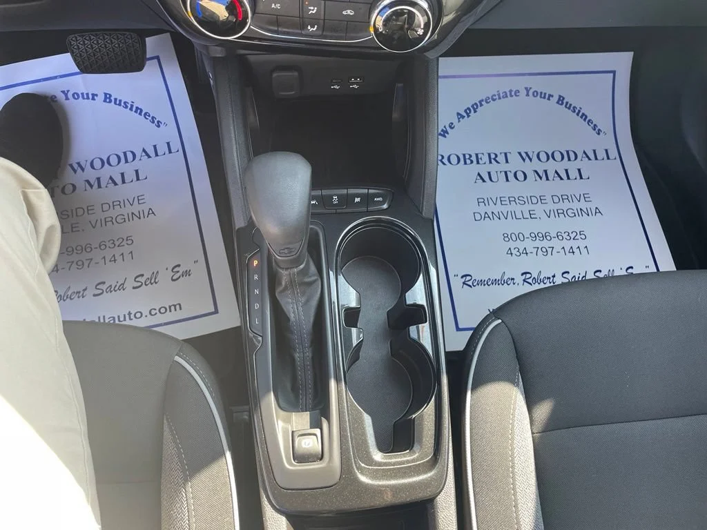 Used 2025 Sterling Gray Metallic Chevrolet LT image 25