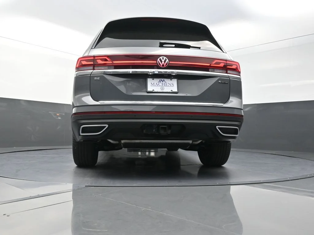New 2026  Volkswagen SE w/Technology image 27
