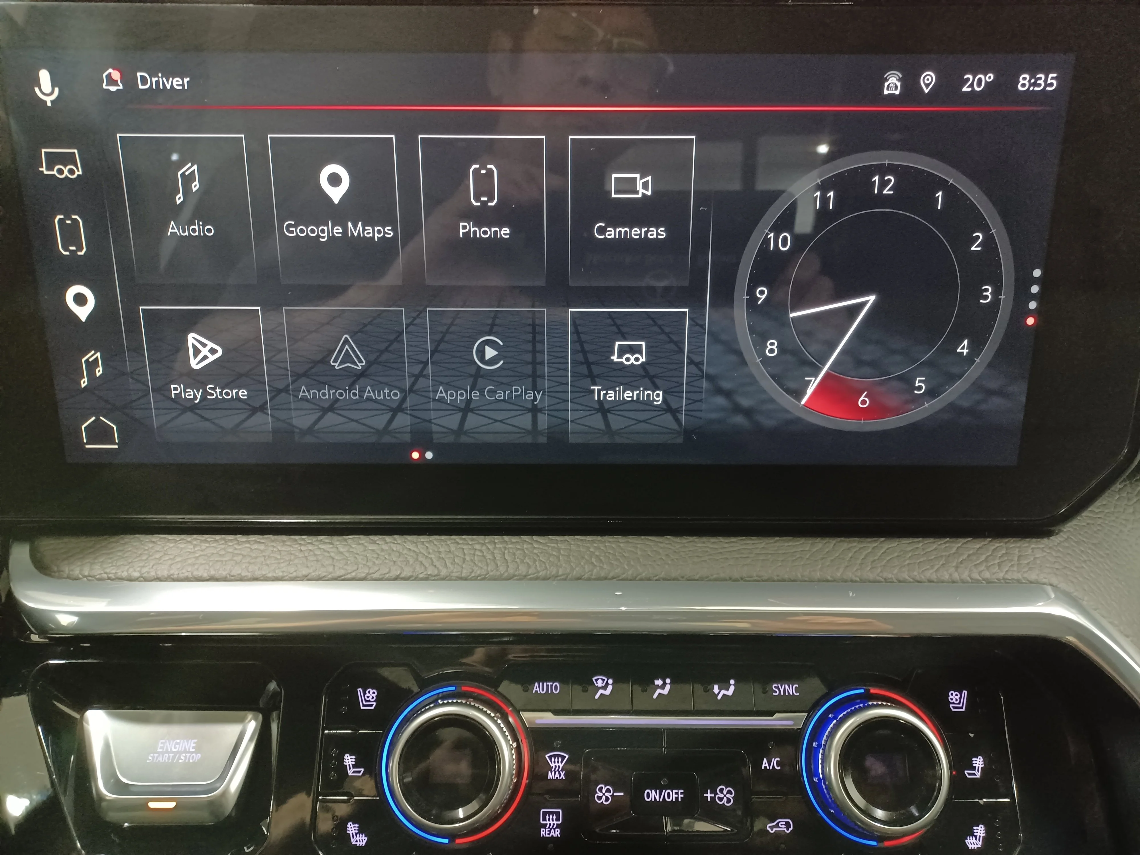 Certified Used 2025 White Frost Tricoat GMC Denali 4WD*No Lux Tax | 6.6L Duramax Diesel | Adapt Cruise | Remote Start | Cooled Leather | Tow Pkg image 17