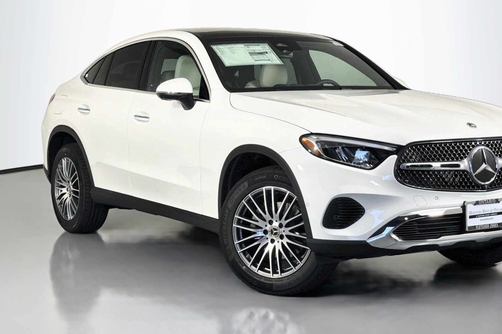 New 2026 Polar White Mercedes-Benz GLC 300 4MATIC® Coupe image 13