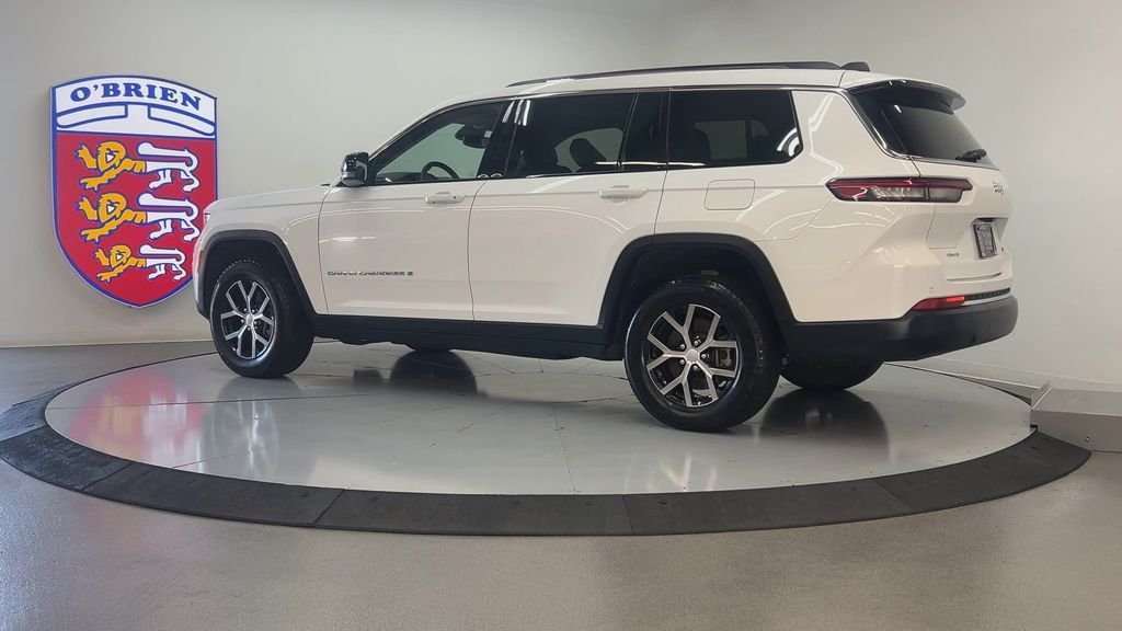 Used 2023 Bright White Clearcoat Jeep Limited image 7