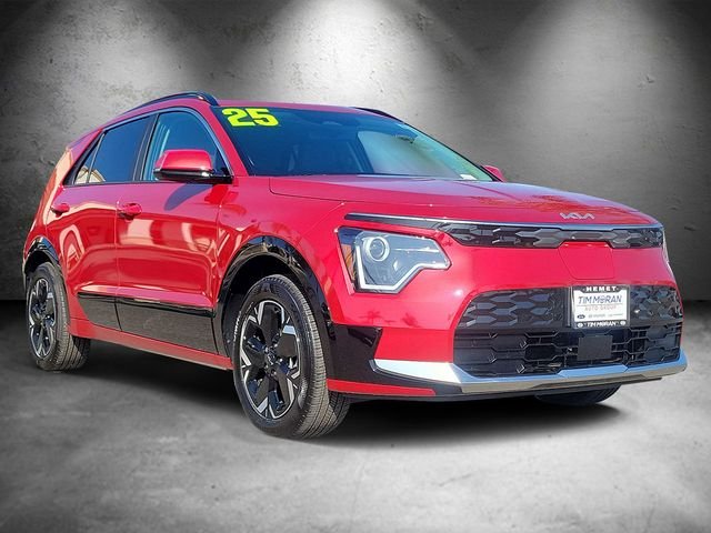 Used 2025 Kia Niro Wind with VIN KNDCR3L13S5145161 for sale in Hemet, CA