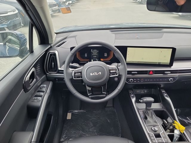 2025 Kia Sorento S - Photo 25