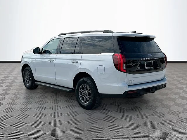 Used 2025 Silver Ford Active image 7