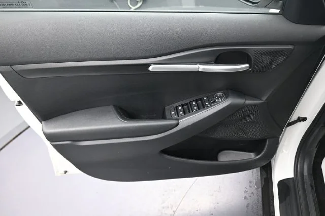 Used 2024 White Kia LX image 27