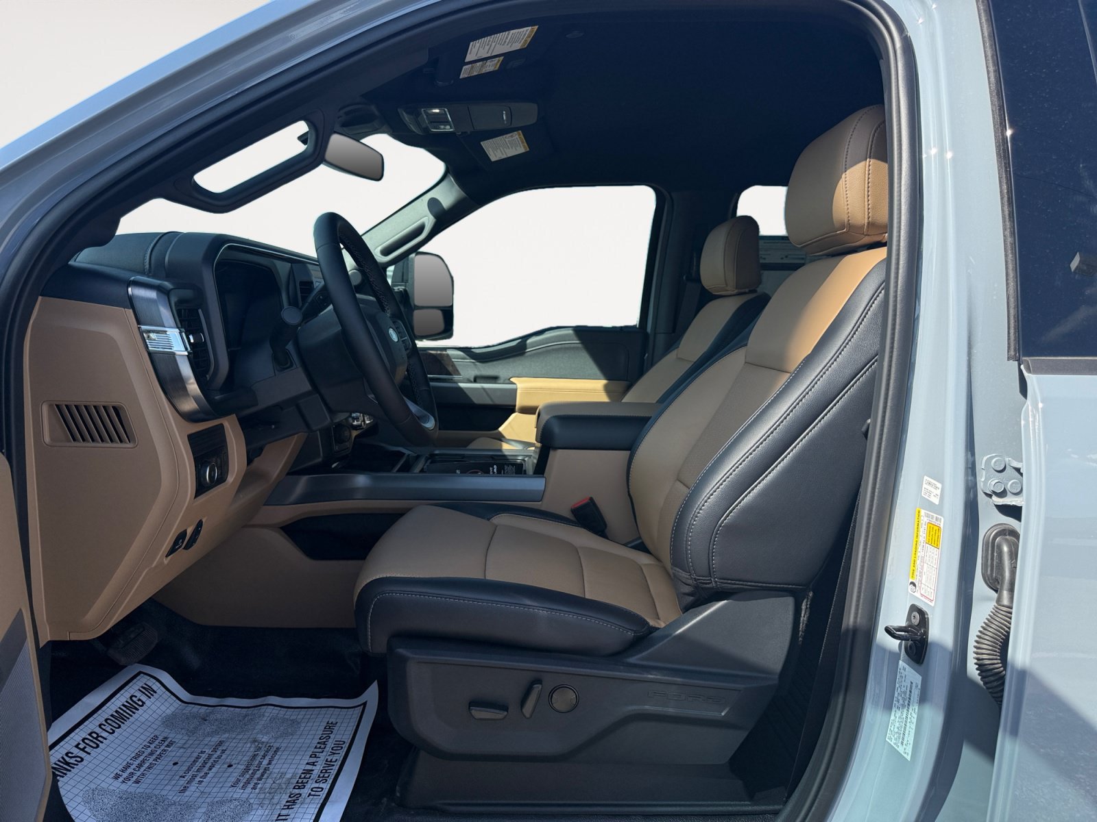 2026 Ford F-350 Super Duty Lariat - Photo 16