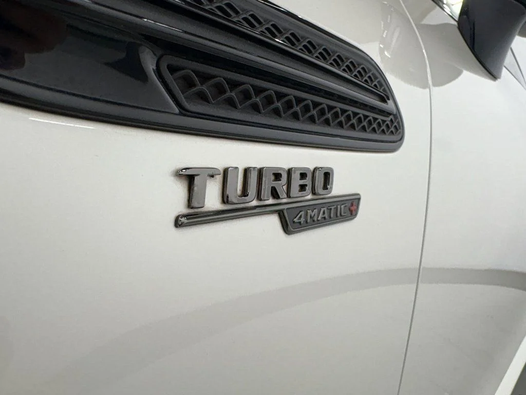 Used 2022 MANUFAKTUR Diamond White Metallic Mercedes-Benz Base image 5